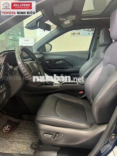 Toyota Yaris Cross HEV 2025 Xanh đen 44.000 km