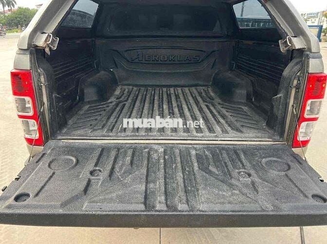 Ford Ranger XLS 2016 Tự động Nâu