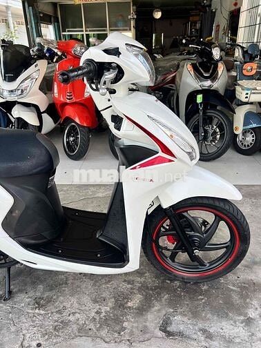 Honda Vision Fi khoá Smakey (trả góp)