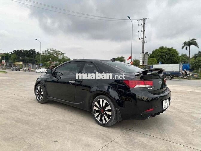 Kia Cerato Koup 2010 2.0 AT nhập Hàn