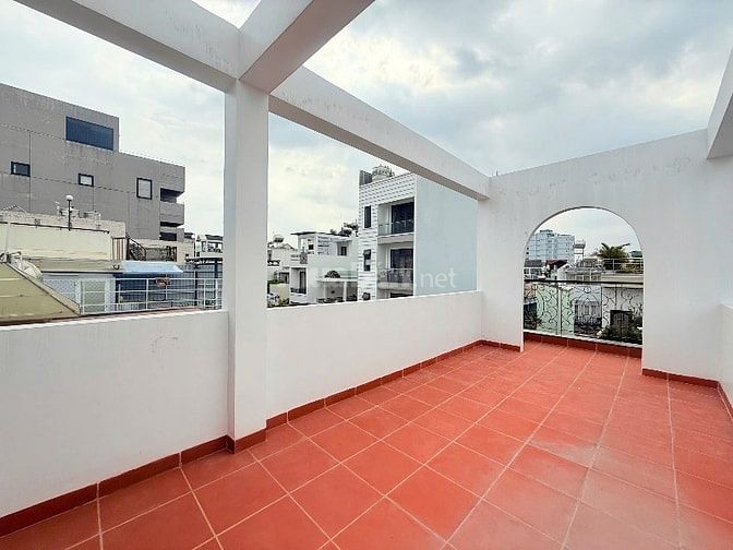 Nhà mới, mặt tiền Cô Giang,5 Tầng,3PN,thích hợp để ở hoặc KD tốt