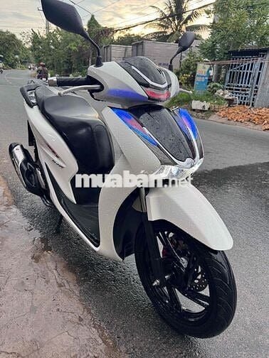 Honda SH 2023 Trắng