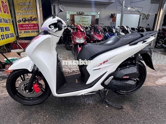 Honda SH 2023 Trắng