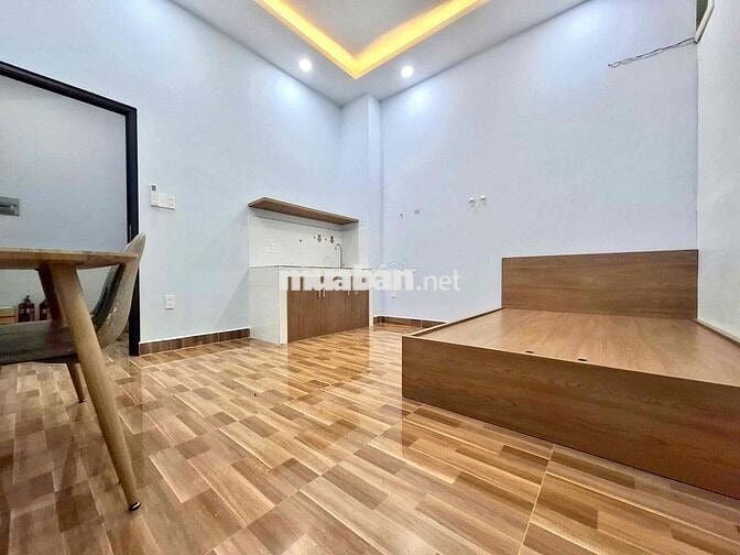 🔥 TÌM ĐÂU RA PHÒNG RỘNG, GIÁ MỀM MÀ CÒN NGAY MẶT TIỀN THẾ NÀY! 🔥