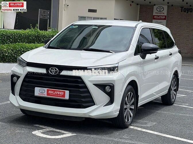 Toyota Avanza 2024 1.5 MT Trắng 50.000 km
