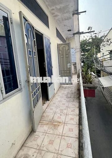 Cần tiền bán nhà hẻm chính chủ