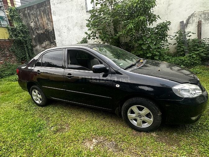Cần bán Toyota Corolla Altis Đen 2003