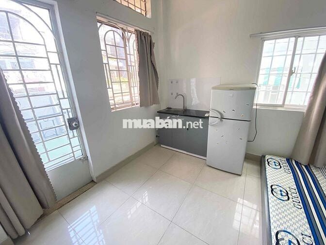 1Pn Tách Bếp Mặt Tiền Đặng Chất ngay Cầu Chữ Y