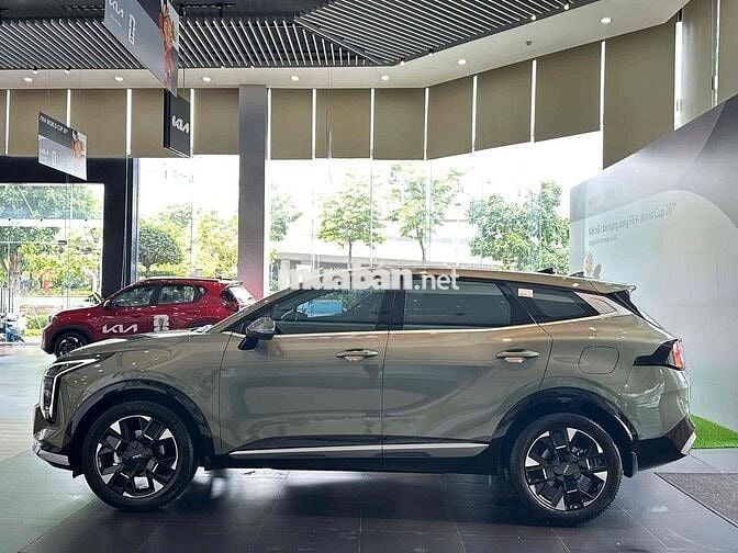 Sportage 2026 giá chỉ 819tr, tặng full phụ kiện