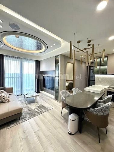 CH ngay Trường Sơn, 49m2 giá 2 tỷ, SHR, full NT, có vay bank tới 70%