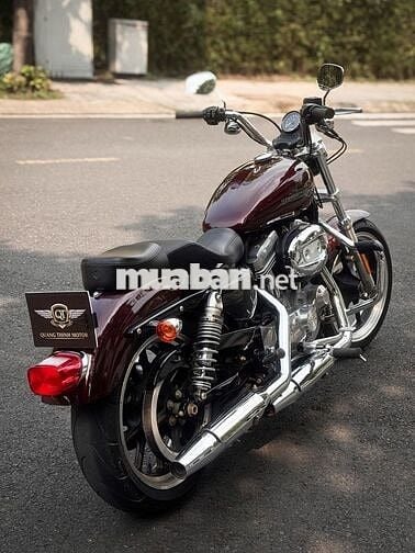 Harley-Davidson Superlow883 2019 Twisted Cherry