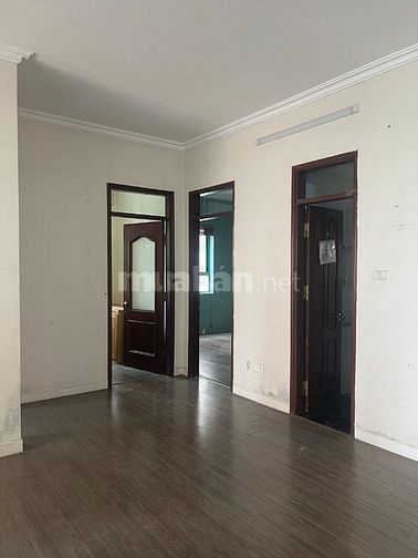 BÁN CHCC 17T8 khu đô thị Trung Hòa Nhân Chính, DT 121,5m2, 3 phòng ngủ