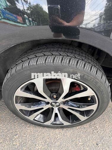 Mitsubishi Grandis 2005 Đen 7 chỗ