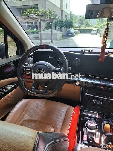 Kia Carnival Signature 2.2D 2021 Xanh ngọc