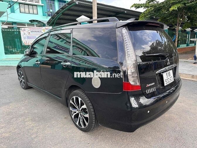 Mitsubishi Grandis 2005 Đen 7 chỗ