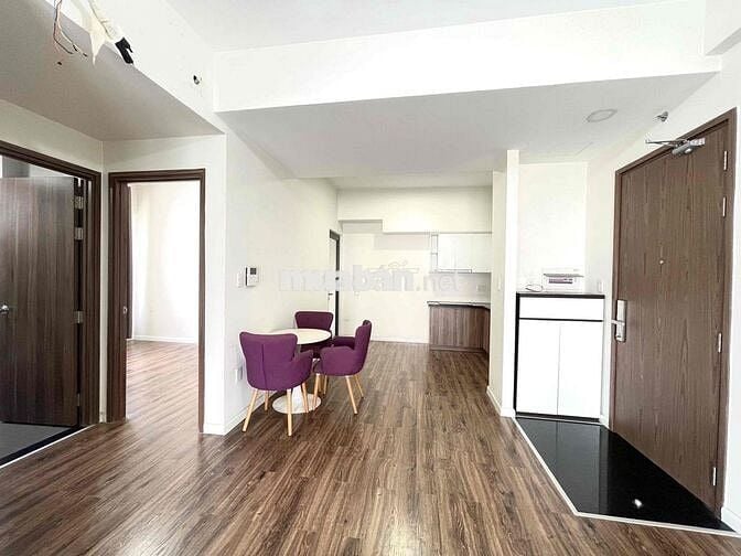 cho thuê 2 Pn,2wc nội thất như hình giá 9.8tr ở ngay được- Mizuki Park