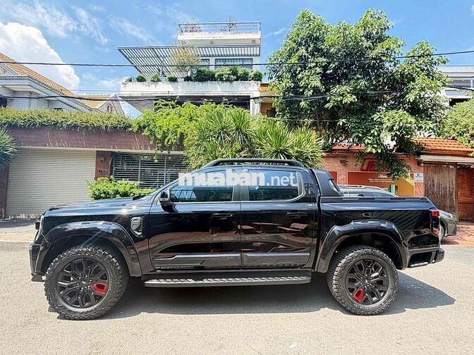 Ford Ranger Stormtrak 2024 Lướt 22.000km