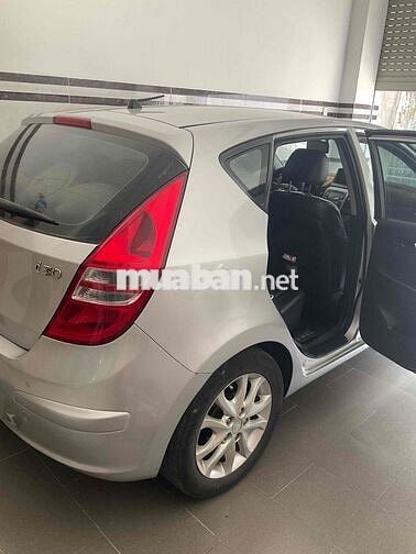 Hyundai i30 Bạc 95352 km đổi Tucson 2016-2019