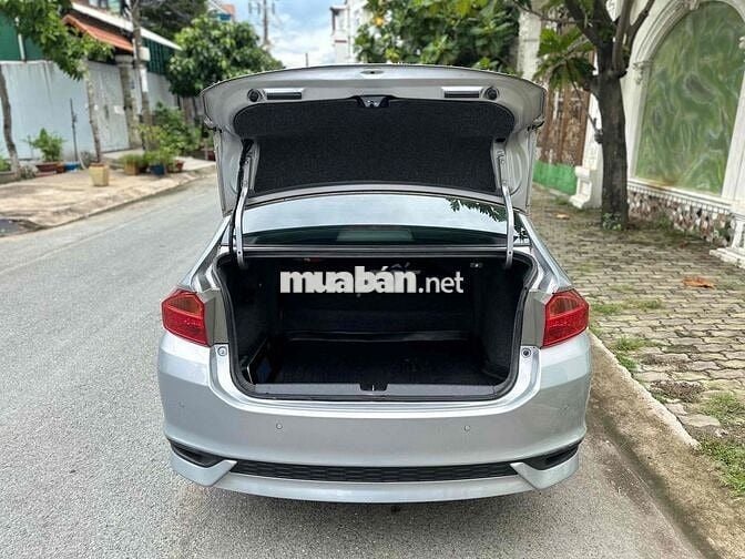 Honda City Top 2018 Bạc 7 vạn km