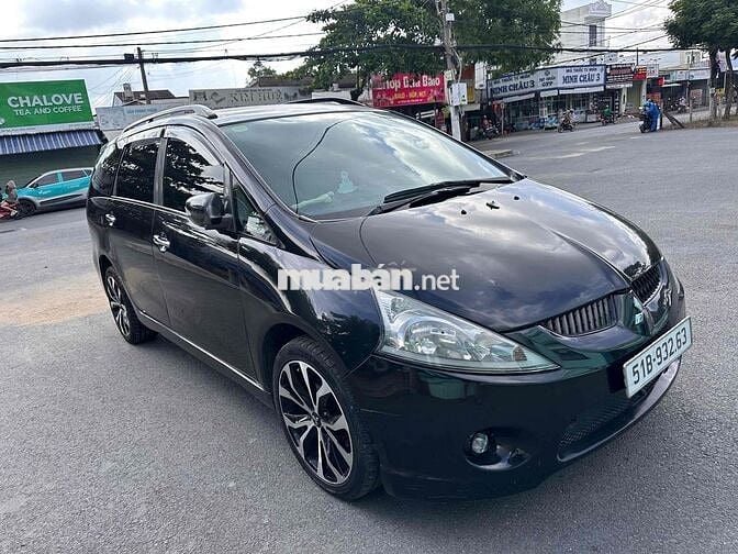Mitsubishi Grandis 2005 Đen 7 chỗ
