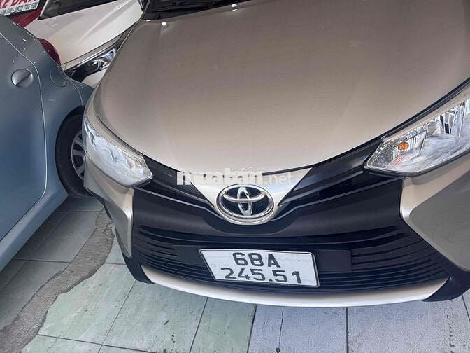 Toyota Vios 2022 Số sàn Vàng cát