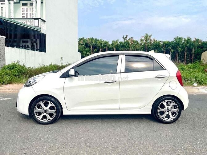 KIA Morning SI 2016 Số sàn 74 ngàn km Trắng