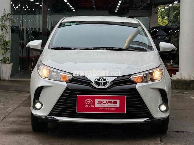 5 Chỗ, Tự động.  VIOS 1.5E CVT 2022 Trắng. Có Bank