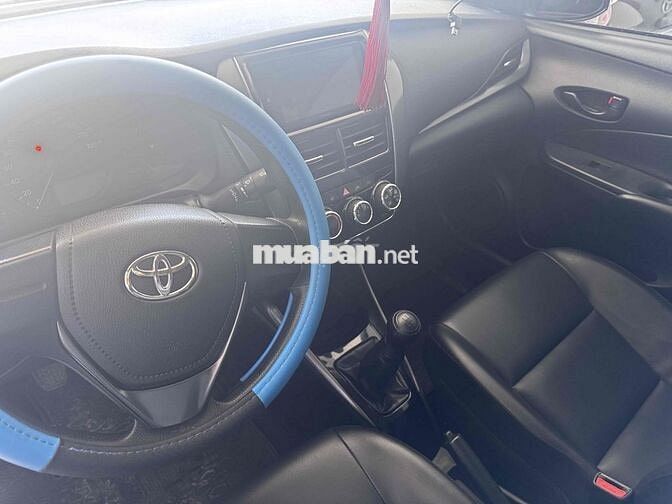Toyota Vios 2022 Số sàn Vàng cát