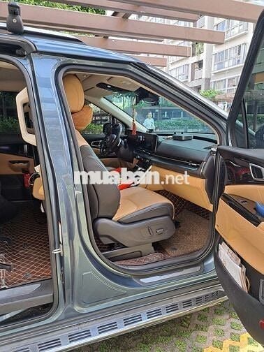 Kia Carnival Signature 2.2D 2021 Xanh ngọc