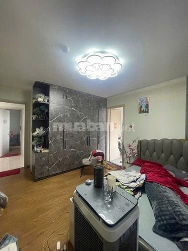 Cho thuê chung cư Tân Bình, 10 triệu, đầy đủ nội thất, 2p ngủ, 90m2