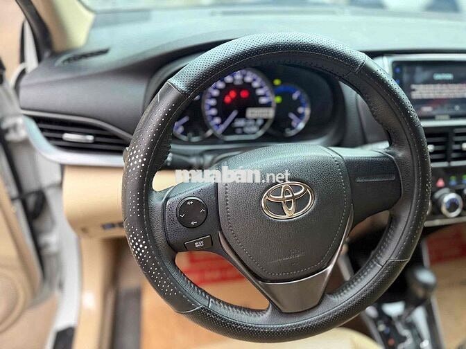 5 Chỗ, Tự động.  VIOS 1.5E CVT 2022 Trắng. Có Bank