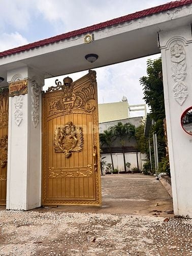 CHO THUÊ BIỆT THỰ SÂN VƯỜN QUẬN 12