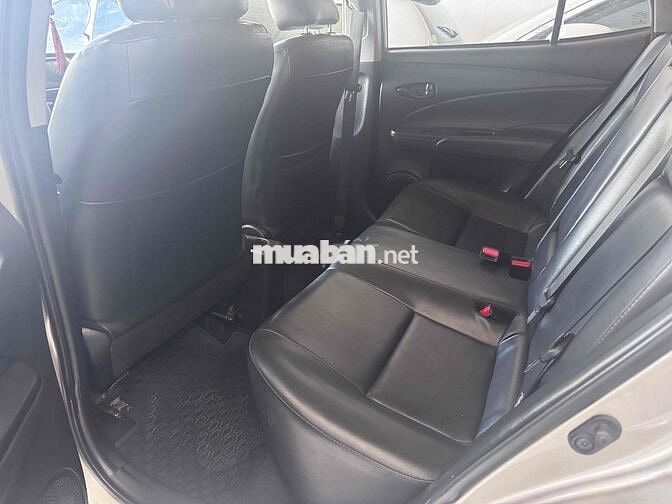 Toyota Vios 2022 Số sàn Vàng cát