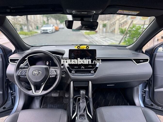 Toyota Corolla Cross 1.8V 2025