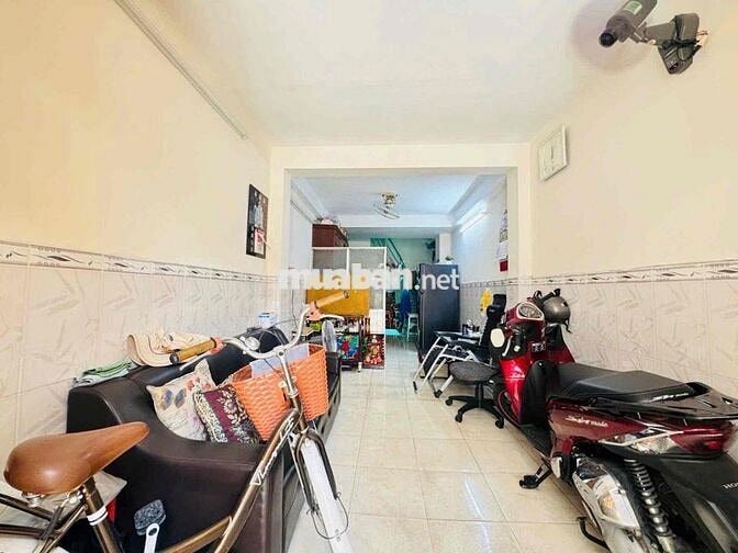 CHỈ 5.1 TỶ – 4 TẦNG BTCT – 01 CĂN RA MT NGUYỄN VĂN ĐẬU - BÌNH THẠNH  D