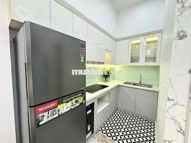 Chính chủ Bán nhà Xã Đàn 33 m2 Thang máy Sát phố Ô tô đỗ cổng Mới xây