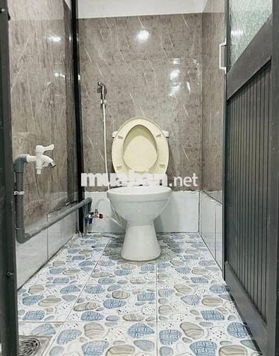 Cho thuê phòng trọ giá rẻ, có máy lạnh tại 373 Lý Thường Kiệt