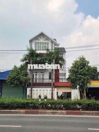 CHO THUÊ NHÀ BIỆT THỰ MẶT TIỀN ĐƯỜNG DT 743B TX TÂN UYÊN BÌNH DƯƠNG CỦ
