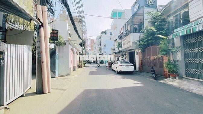 Bán gấp nhà hẻm xe hơi 6m Đinh Tiên Hoàng- 50m² - ngang 5m - 7.19 tỷ