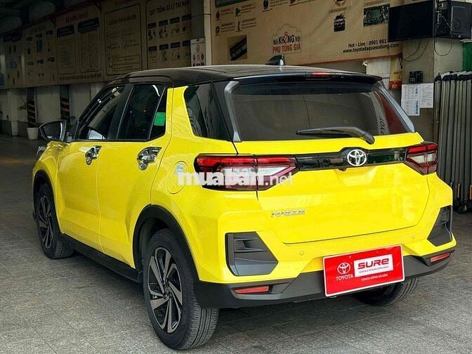 5 Chỗ, Nhập Indo— RAIZE 2024 1.0TURBO Vàng nóc đen
