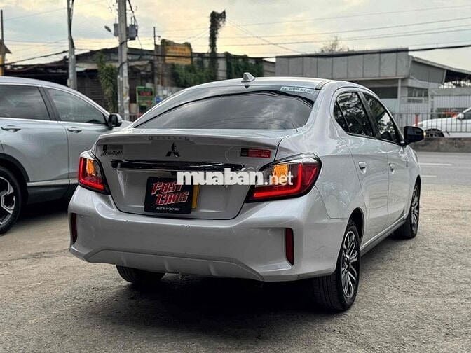 Mitsubishi Attrage Premium 2023 Trắng