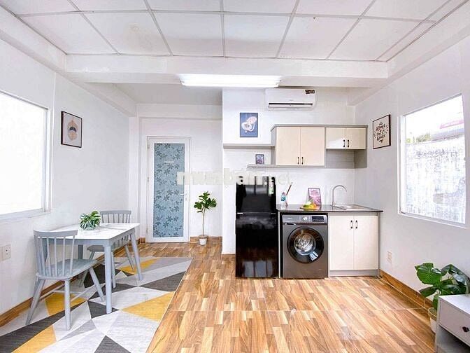 Cho thuê căn hộ ngay đường Hòa hảo quận 10 cho sinh viên full nội thất