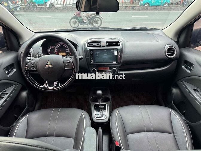 Mitsubishi Attrage Premium 2023 Trắng