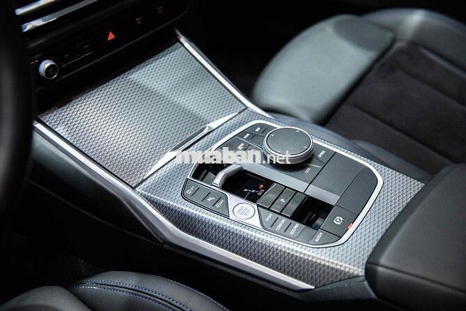 BMW 330i Msport LCI 2023 Đen 31.000km