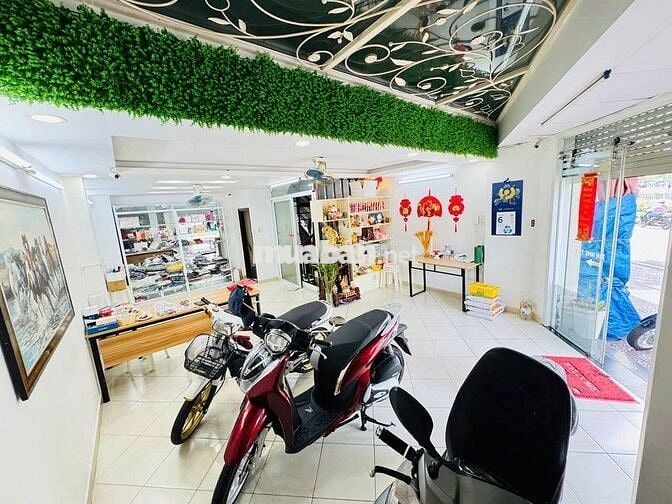 **MT TRƯỜNG SA –NGANG 5,5M  5 TẦNG KIÊN CỐ – 4PN 4WC – CHỈ 15 TỶ TL**