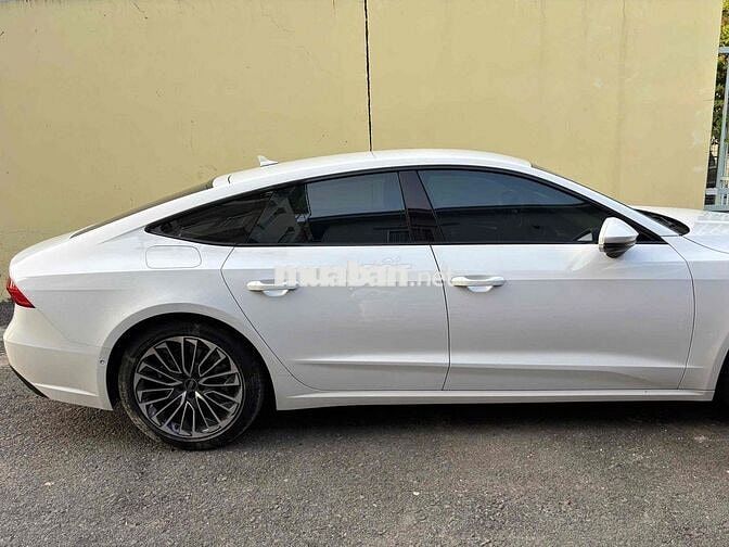 Audi A7 Trắng