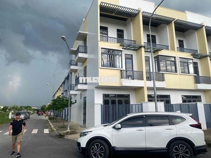 Cho thuê cặp góc Phước Đông New City 15tr