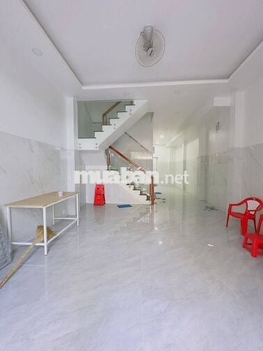 NHÀ NGUYÊN CĂN ĐƯỜNG TRẦN MINH QUYỀN , Q10 , TRỆT 3 LẦU , 40TR 
