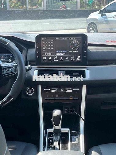 Mitsubishi Xpander Premium 1.5L AT 2026 Trắng