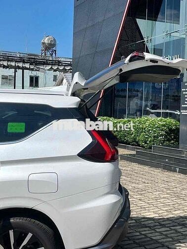 Mitsubishi Xpander Premium 1.5L AT 2026 Trắng